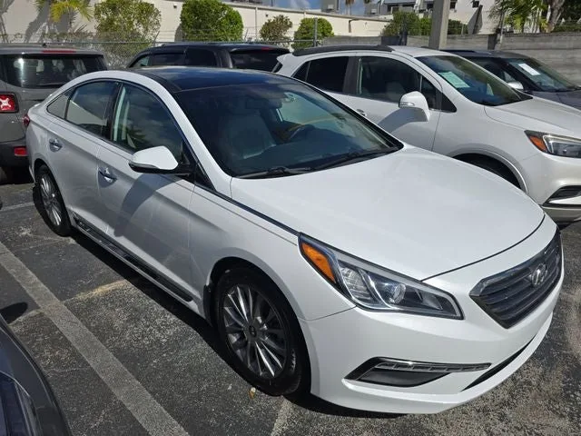 2015 Hyundai Sonata Limited photo 2