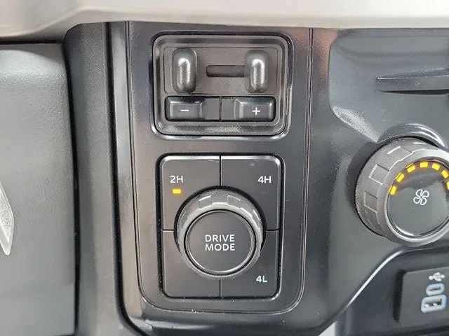 2025 Ford F-250SD XLT photo 26