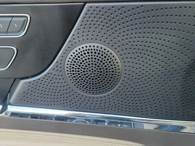 2024 Lincoln Corsair Premiere photo 15