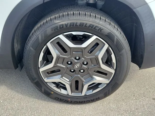 2023 Hyundai Santa Fe Limited photo 9