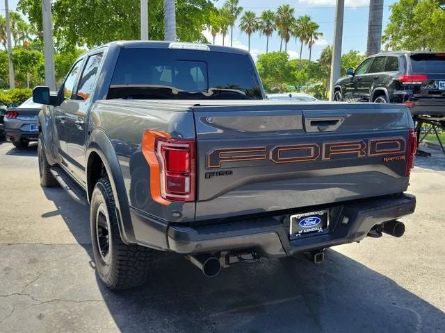 2018 Ford F-150 Raptor photo 4