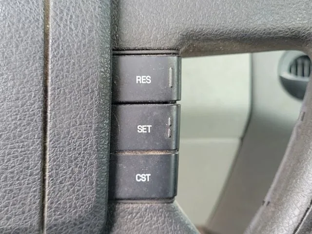 2007 Ford F-150 STX photo 15