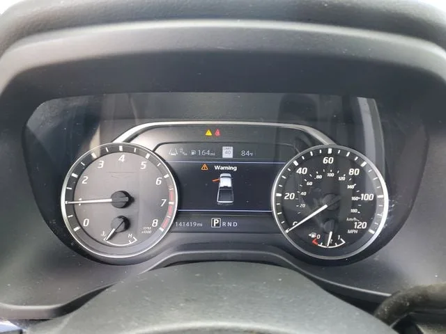 2021 Nissan Titan SV photo 21