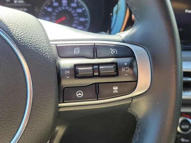 2023 Kia K5 GT-Line photo 20