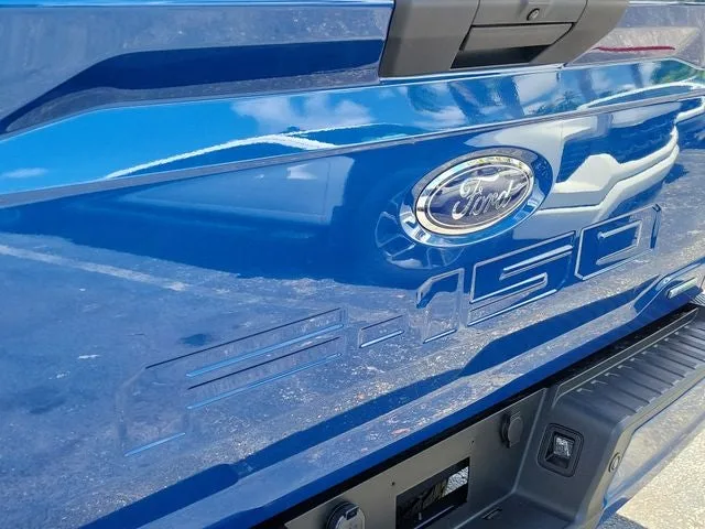 2022 Ford F-150 XL photo 5