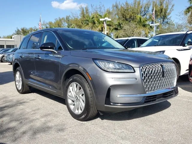 2024 Lincoln Corsair Premiere photo 25
