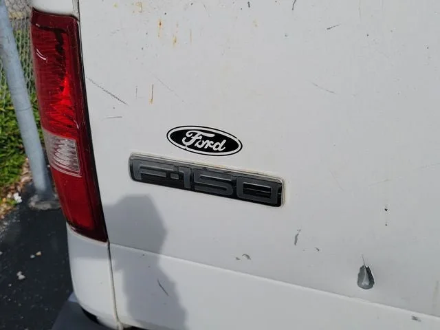 2007 Ford F-150 STX photo 5