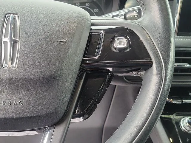 2021 Lincoln Corsair Standard photo 20