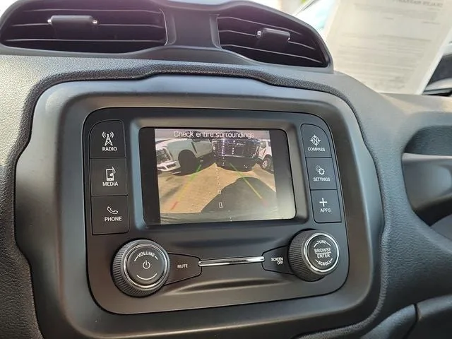 2019 Jeep Renegade Sport photo 21
