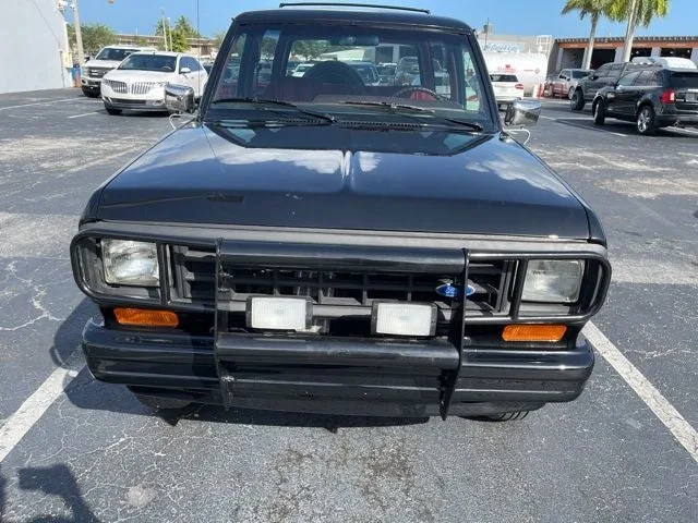 1988 Ford Bronco II Base photo 2