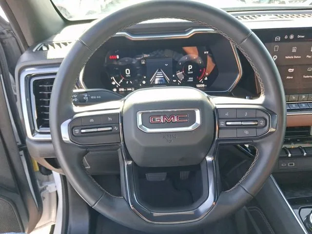 2025 GMC Canyon AT4 photo 15