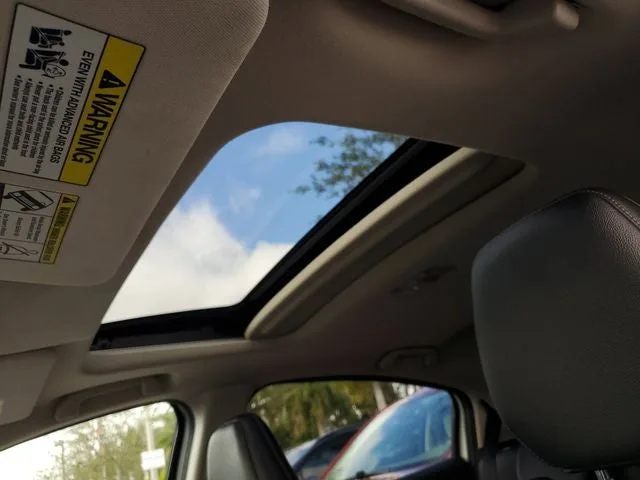 2021 Honda HR-V EX-L photo 16