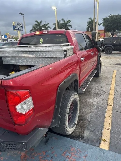 2018 Toyota Tundra Limited CrewMax photo 5