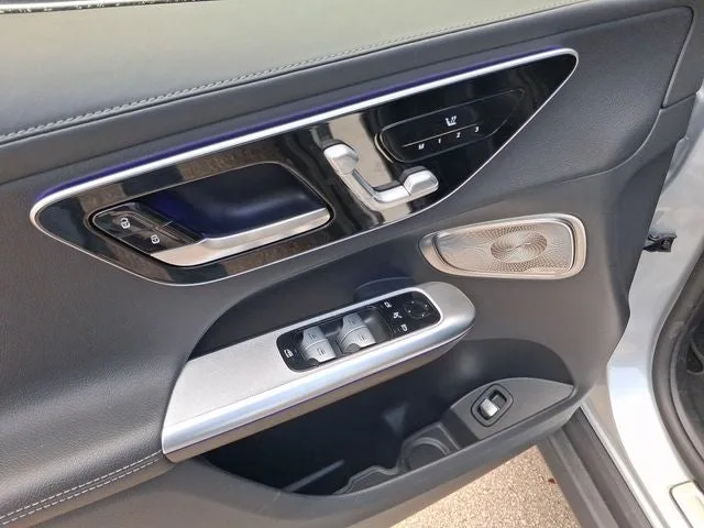 2023 Mercedes-Benz GLC GLC 300 4MATIC® photo 15