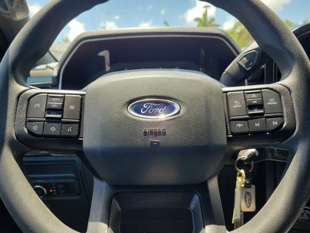 2022 Ford F-150 XL photo 20