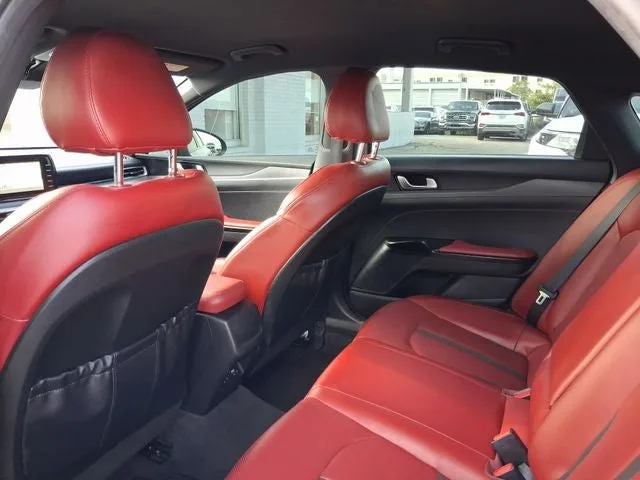 2023 Kia K5 GT-Line photo 5
