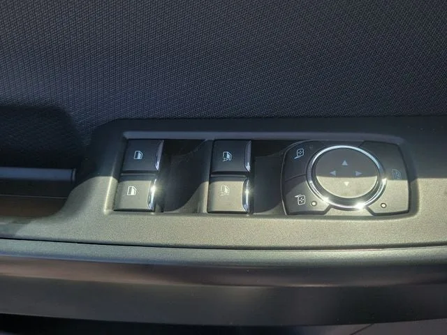 2024 Ford F-150 STX photo 17
