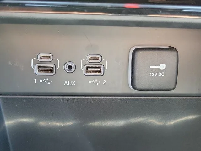 2025 Jeep Grand Cherokee Limited photo 27