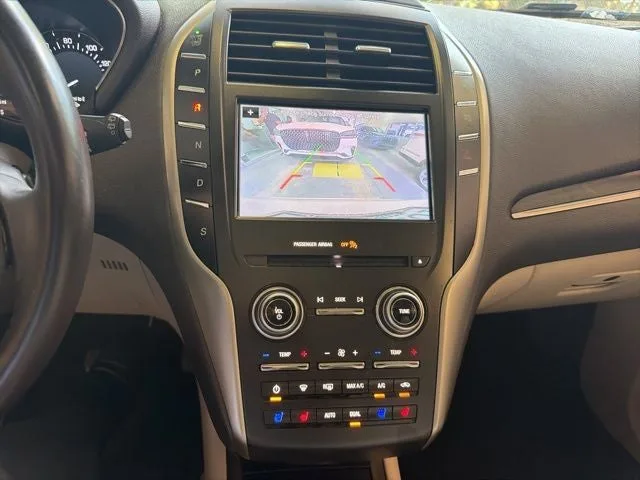 2019 Lincoln MKC Reserve photo 3