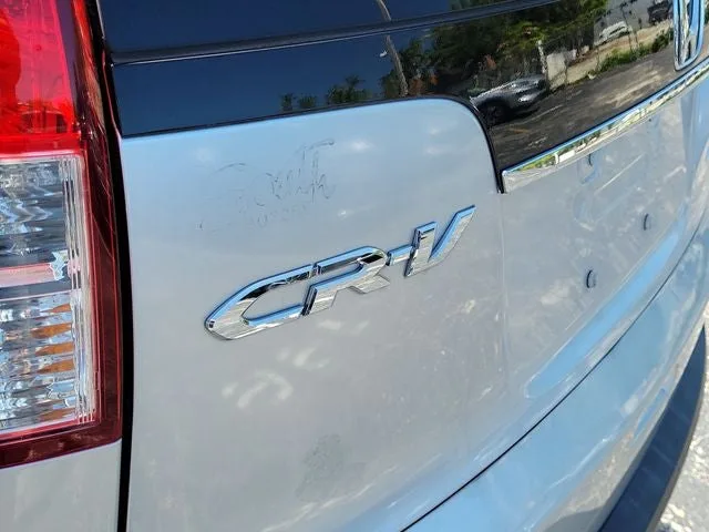 2014 Honda CR-V LX photo 5