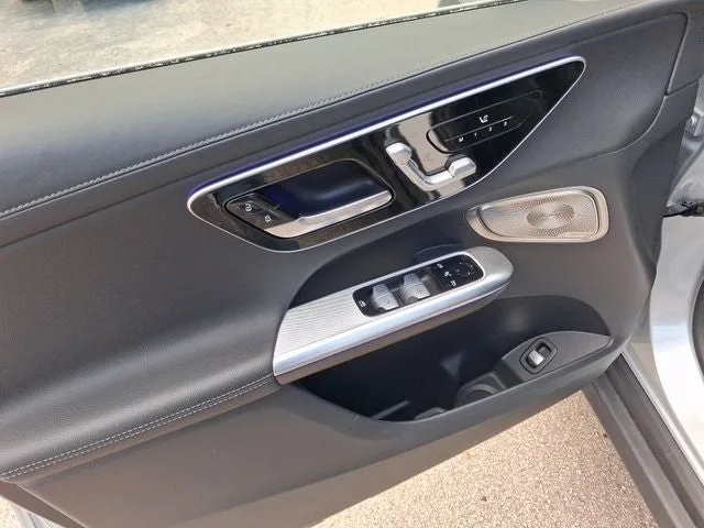 2023 Mercedes-Benz GLC GLC 300 4MATIC® photo 14