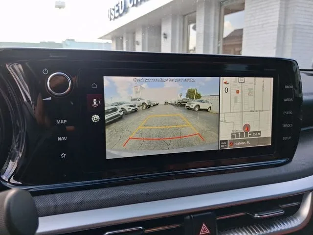 2023 Kia K5 GT-Line photo 21