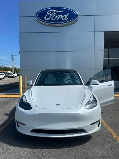 2024 Tesla Model Y