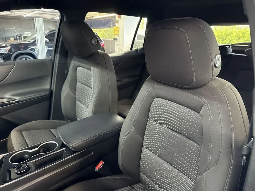 2026 Chevrolet Equinox FWD LT photo 14