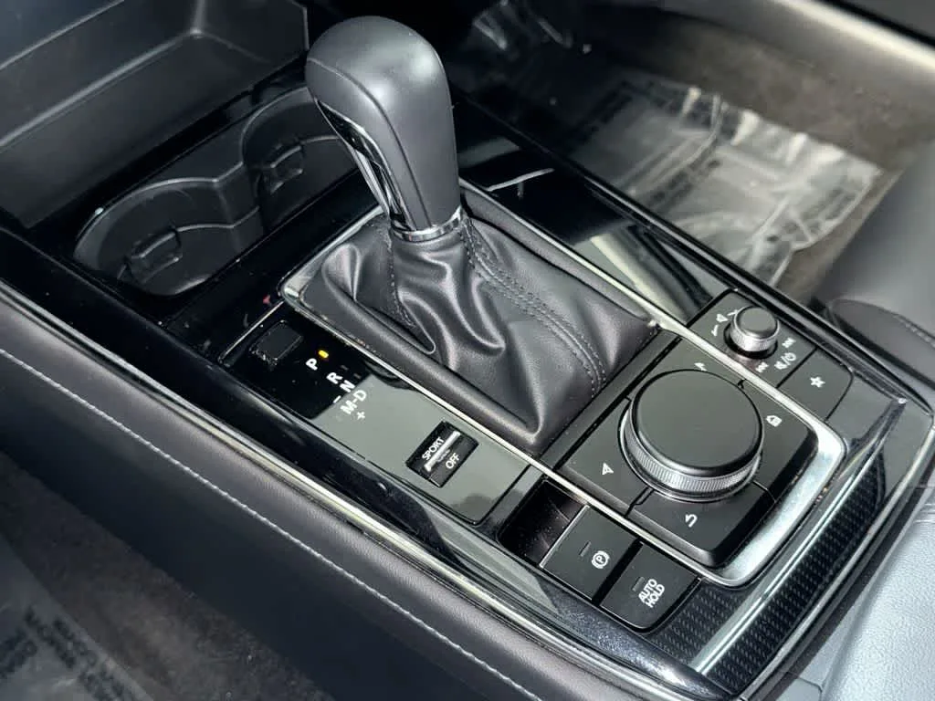 2024 Mazda CX-30 2.5 S Preferred Package photo 20