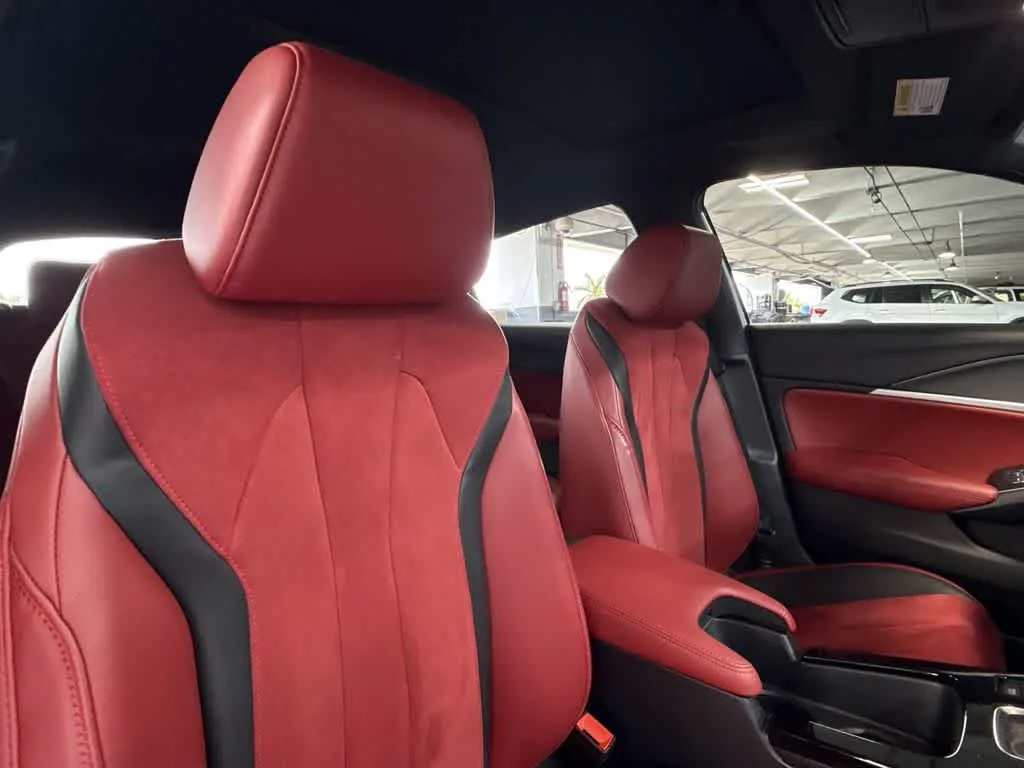 2025 Acura Integra w/A-Spec Technology Package photo 27