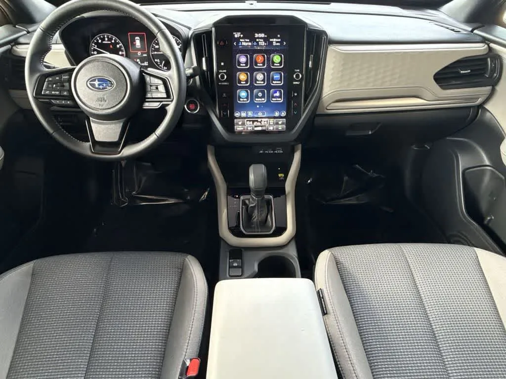 2025 Subaru Forester Premium photo 24