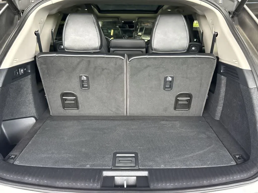 2025 Acura MDX w/Technology Package photo 25