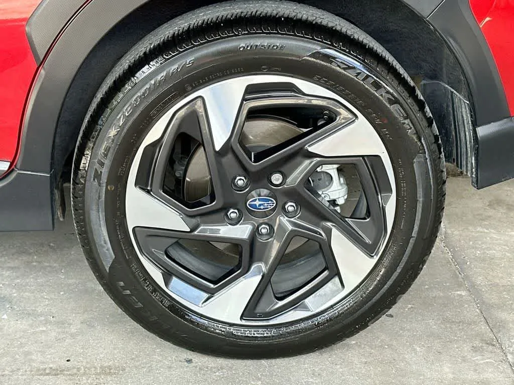 2025 Subaru Crosstrek Limited photo 11