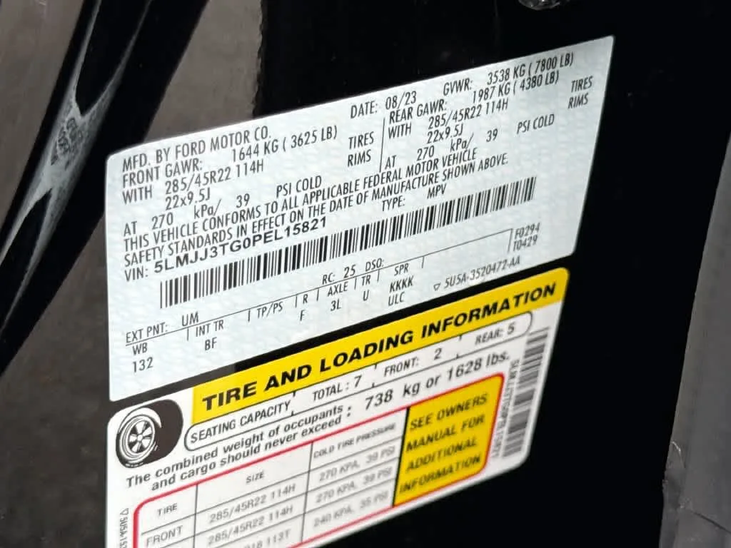 2023 Lincoln Navigator L Black Label photo 29