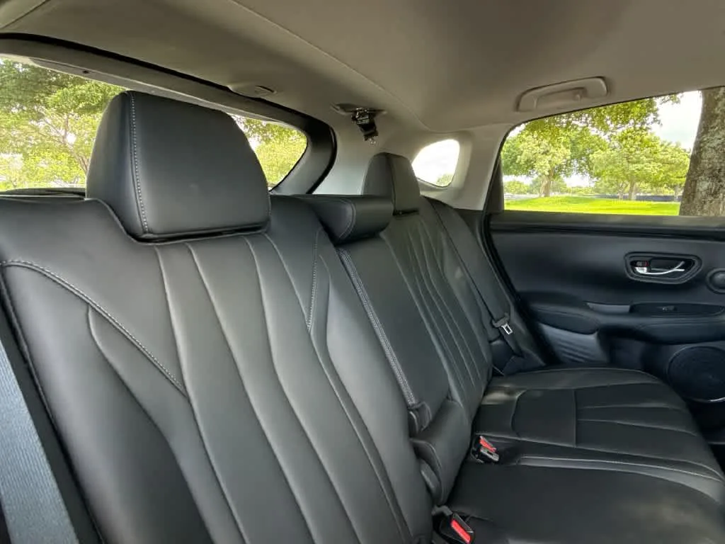 2025 Acura ADX AWD photo 26
