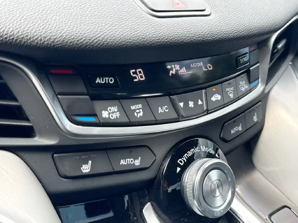 2023 Acura TLX FWD photo 19