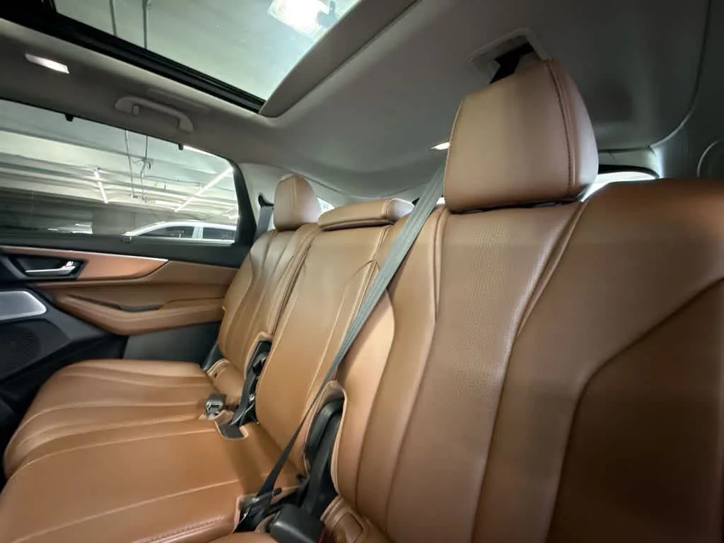 2025 Acura MDX w/Technology Package photo 22