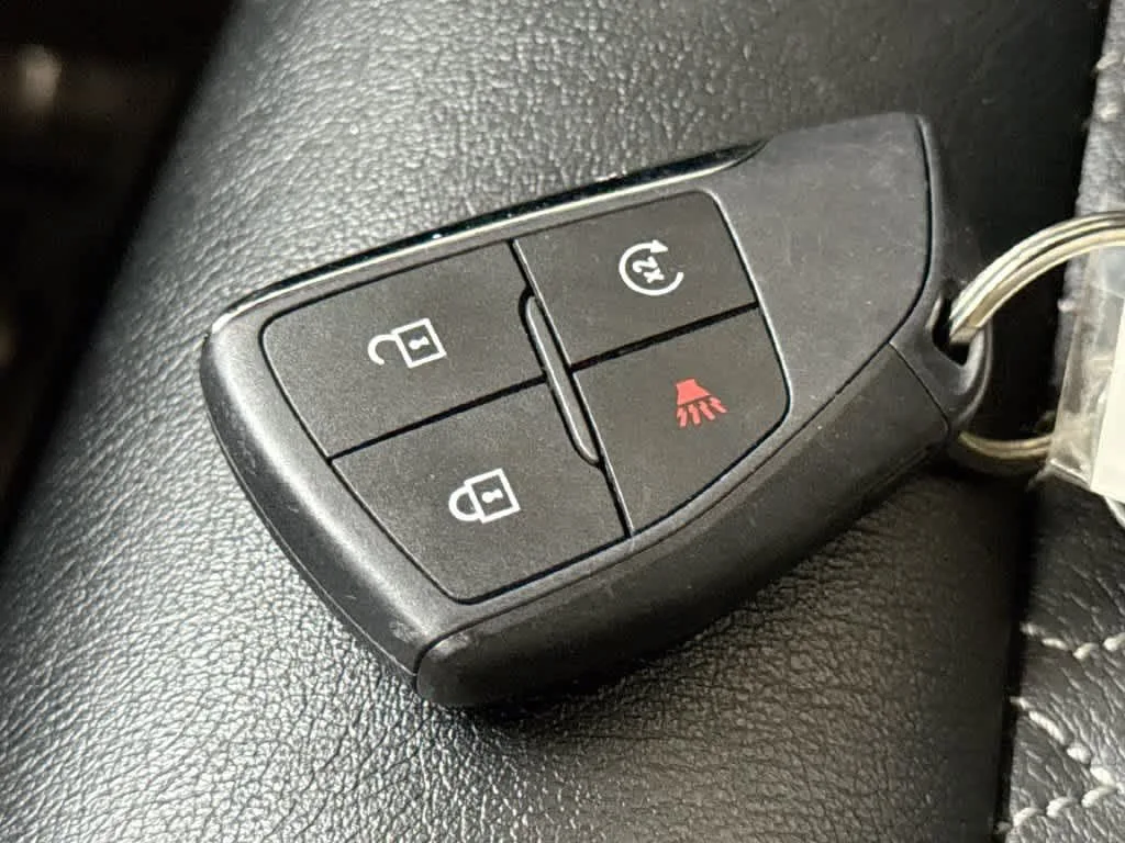 2025 Chevrolet Equinox FWD LT photo 28