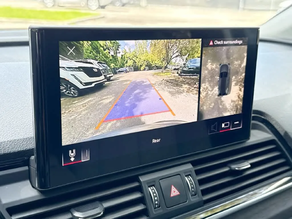2021 Audi Q5 Premium Plus photo 18