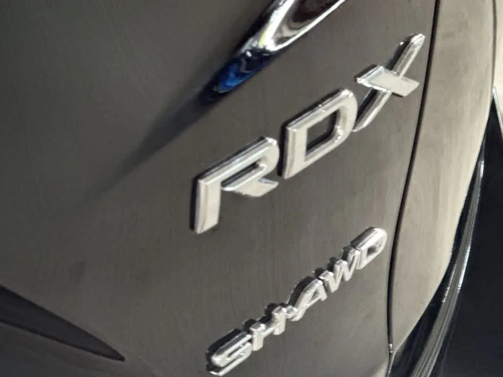 2025 Acura RDX w/Technology Package photo 10