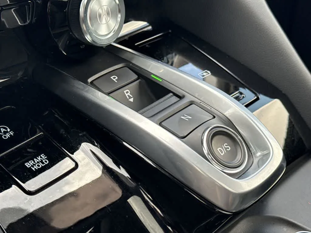 2023 Acura MDX SH-AWD photo 21