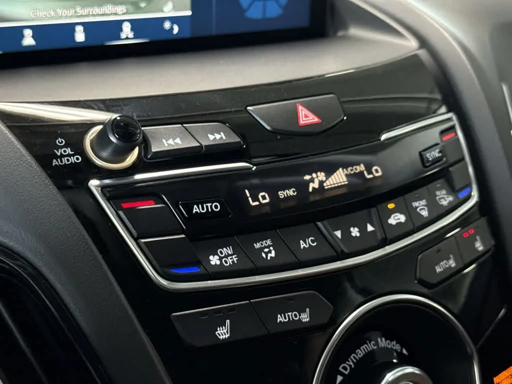 2025 Acura RDX w/Technology Package photo 19