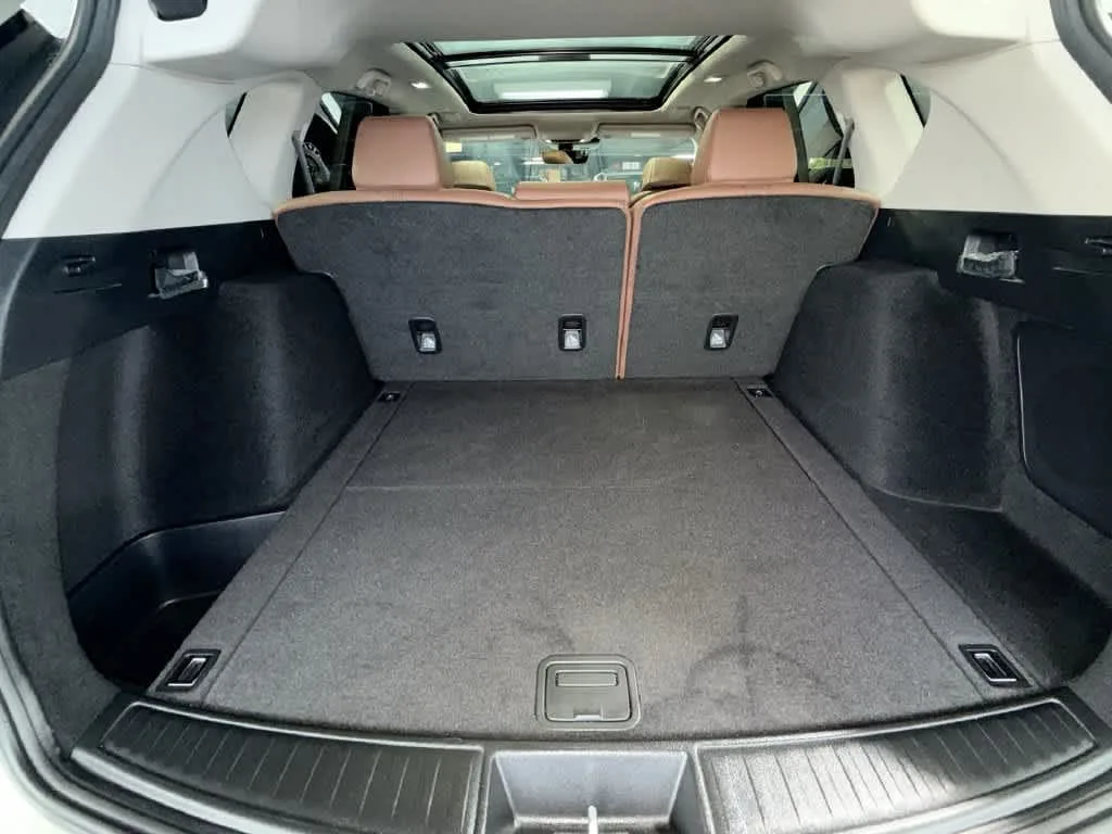 2024 Acura RDX w/Technology Package photo 25