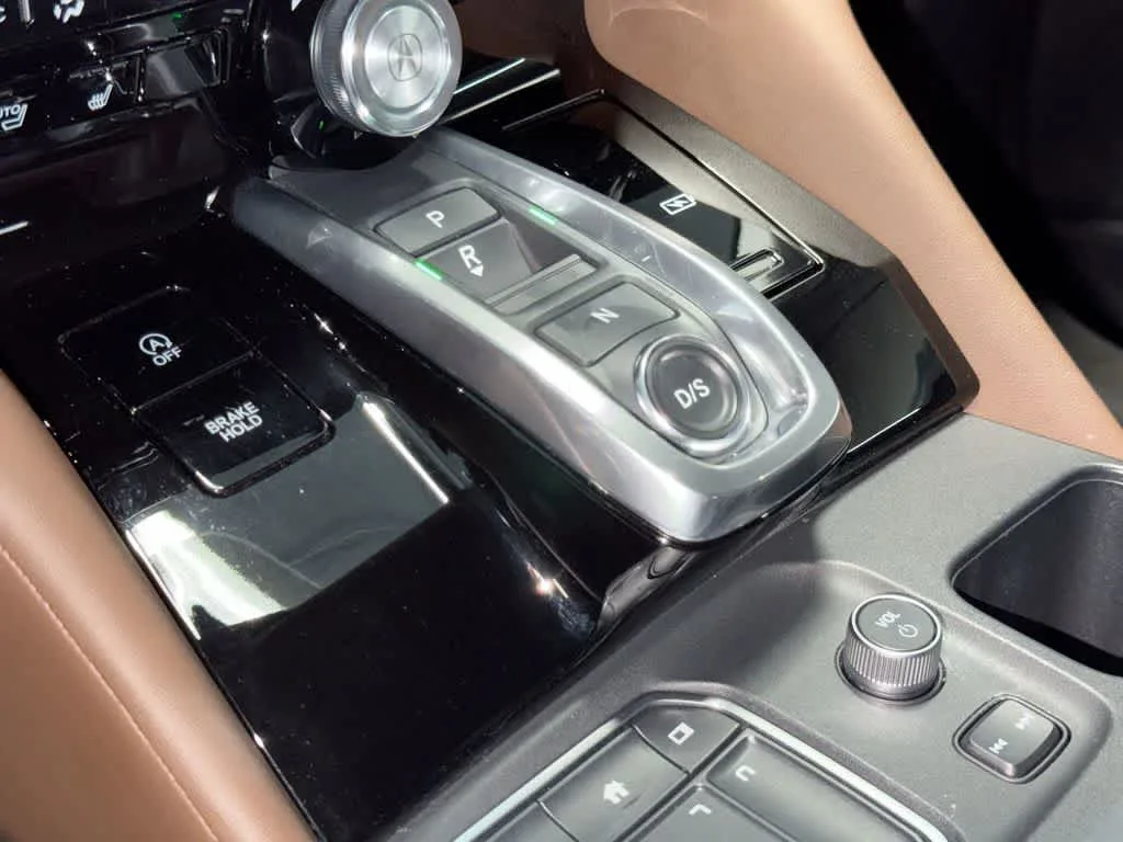 2024 Acura MDX w/Technology Package photo 20