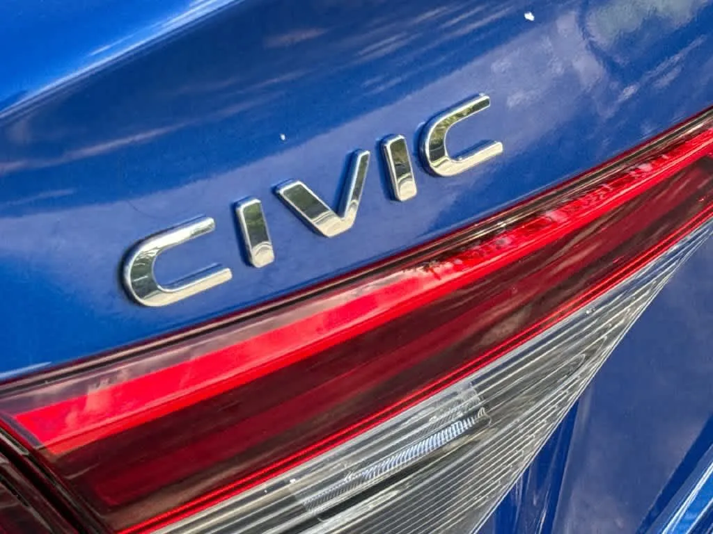 2024 Honda Civic EX photo 10