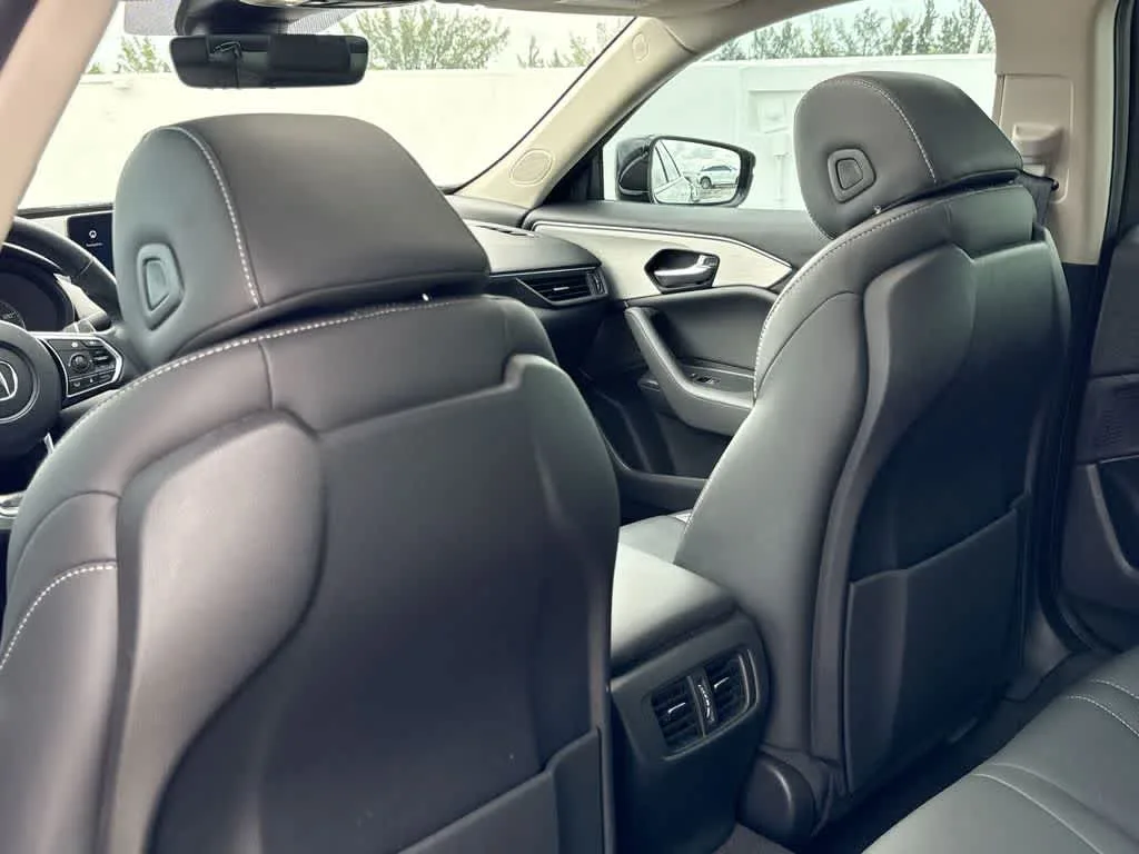 2023 Acura TLX w/Technology Package photo 23