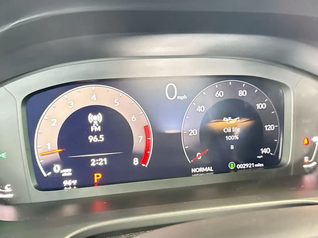 2025 Acura ADX w/A-Spec Package photo 16