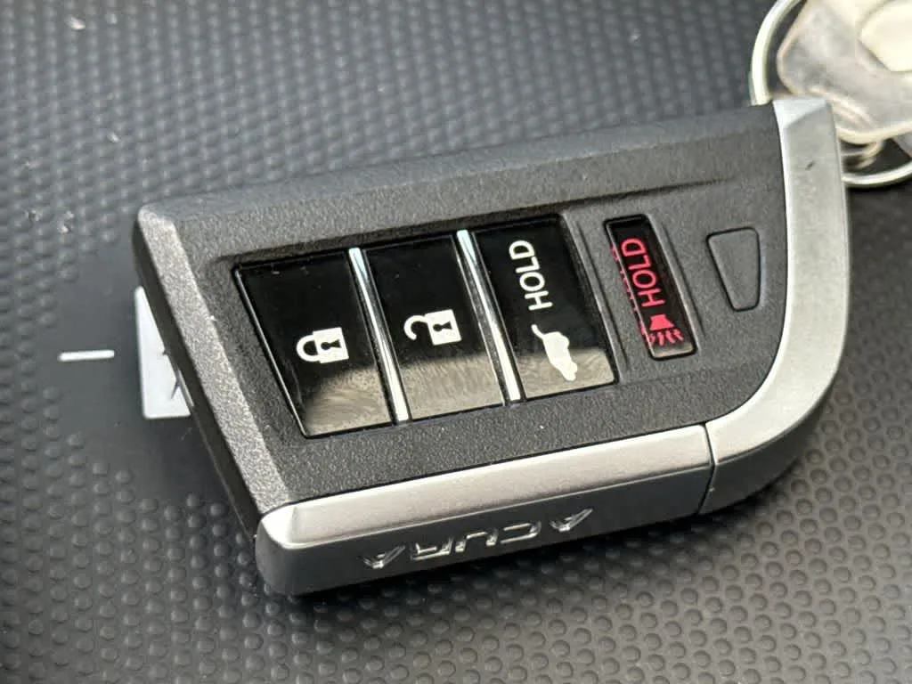 2023 Acura MDX SH-AWD photo 28