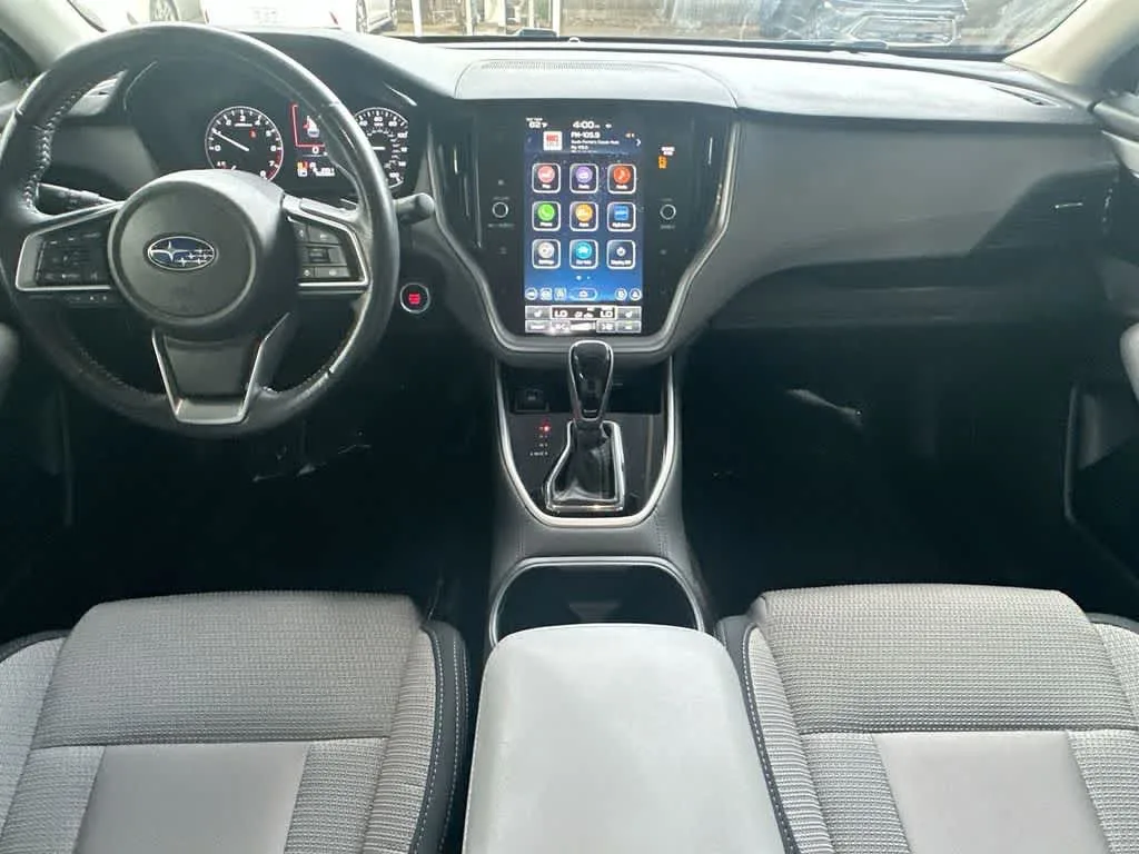 2025 Subaru Outback Premium photo 24