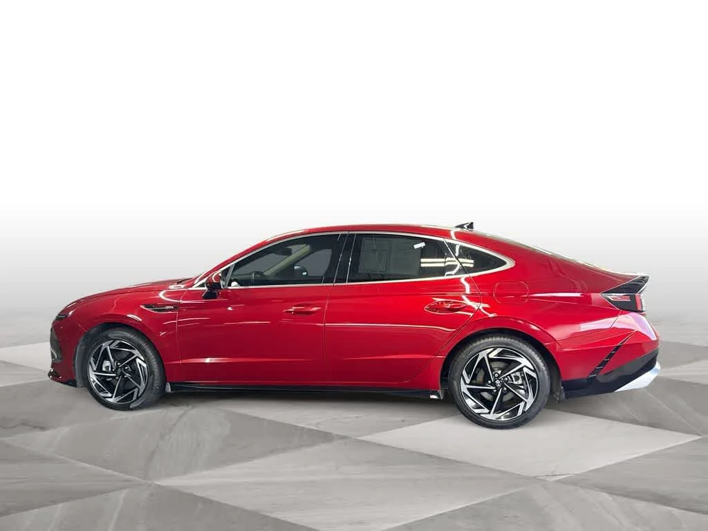 2026 Hyundai Sonata SEL Sport photo 5